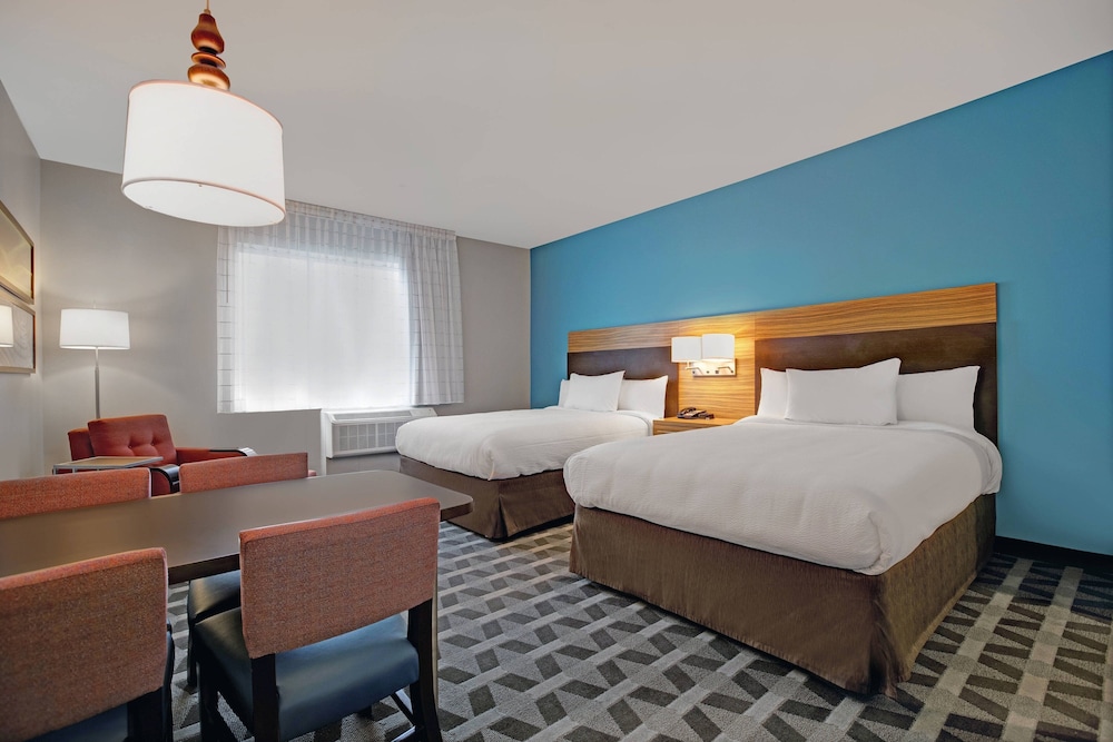Studio, 2 Queen Beds (Mobility Accessible, Tub)