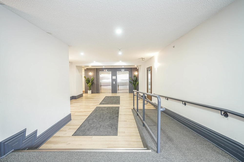 Cozy Condo w Parking Wifi Coffee - 5min2stampede, Billede 21