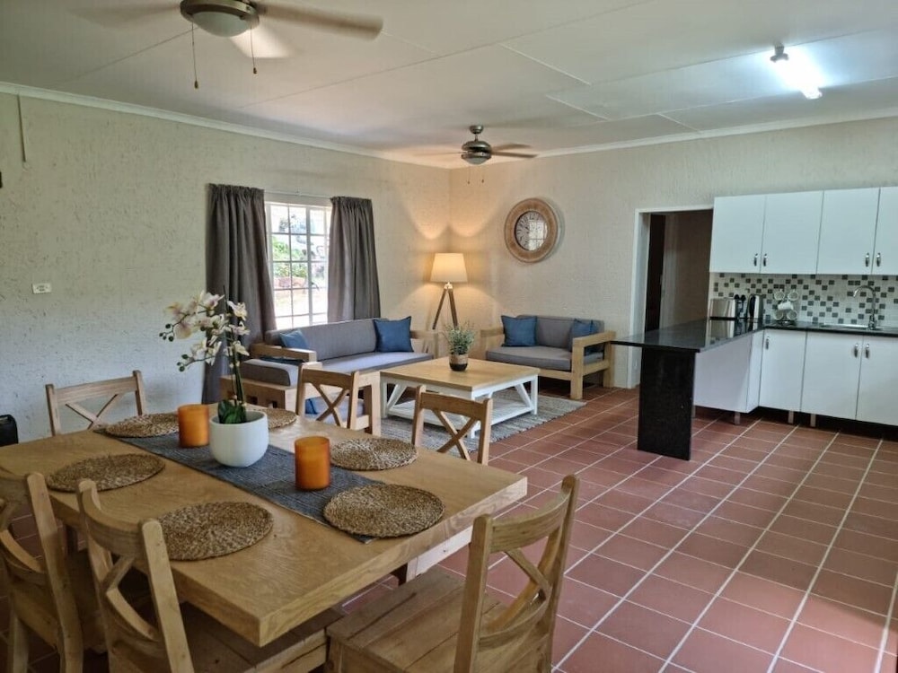 Zebra Cottage photo 3