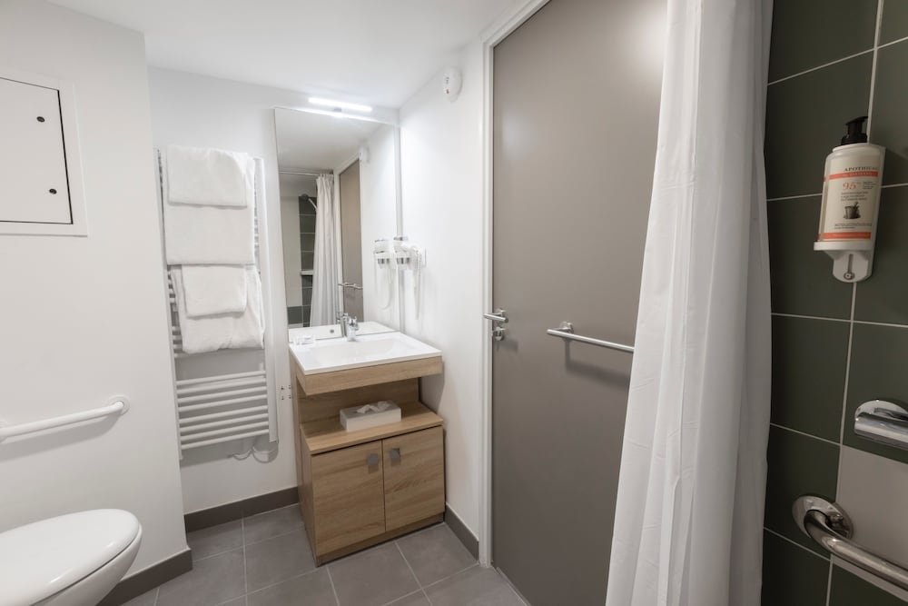Classic Apartment - Photo 9