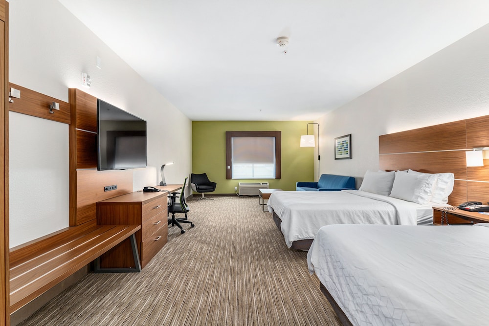 Suite, 2 Queen Beds (Additional Living Area) - Photo 8