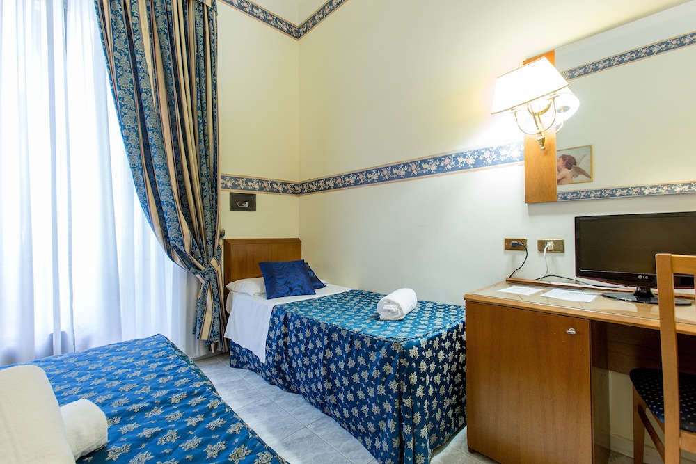 Triple Room photo 1