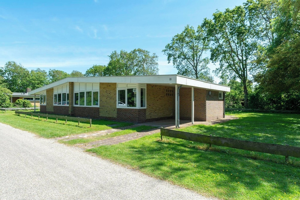 Bungalow photo 3
