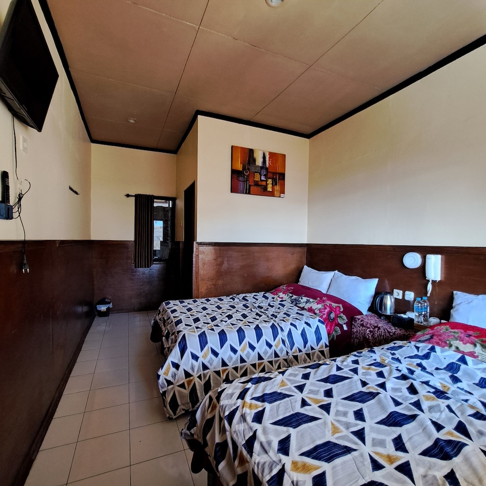 Standard Twin Room photo 3
