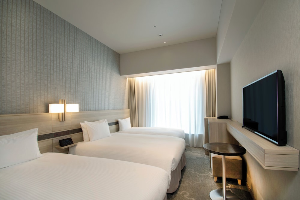 Standard Triple Room, Non Smoking - Photo 1