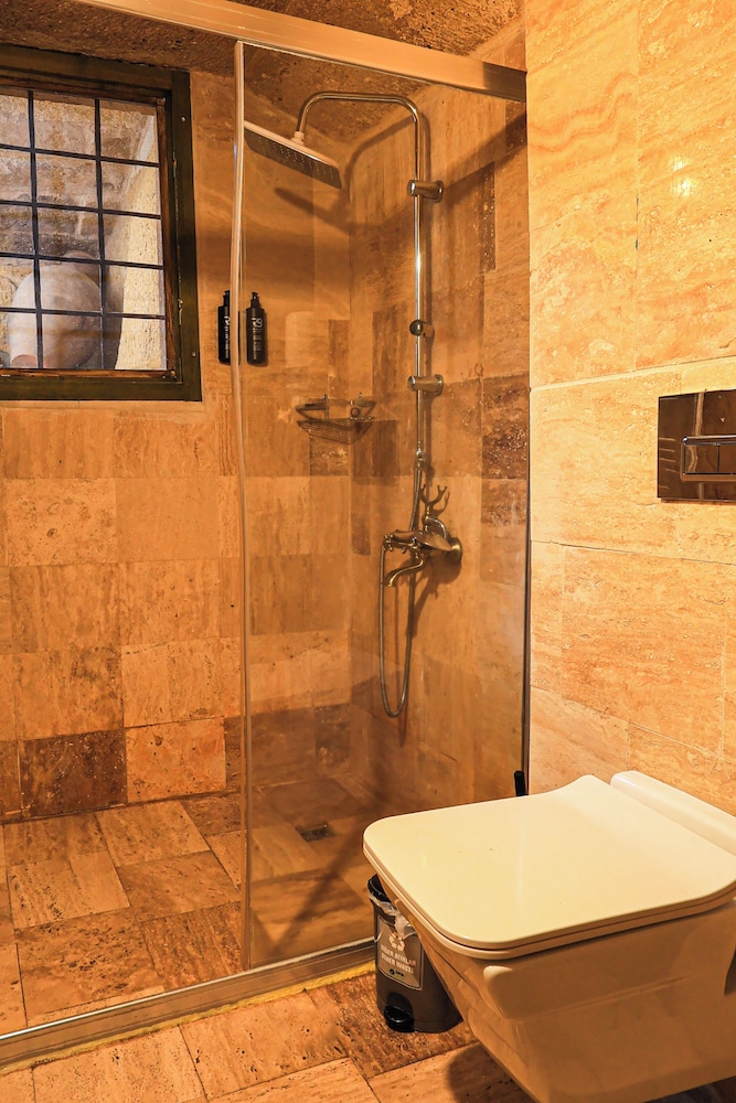 Superior Room, 1 Bedroom, Non Smoking, Jetted Tub (4) - Photo 9