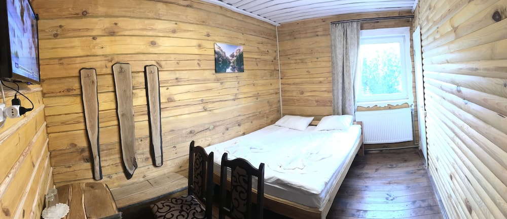 Economy Double or Twin Room, Hill View photo 1