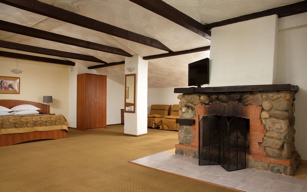 Suite, Fireplace (Country) photo 1