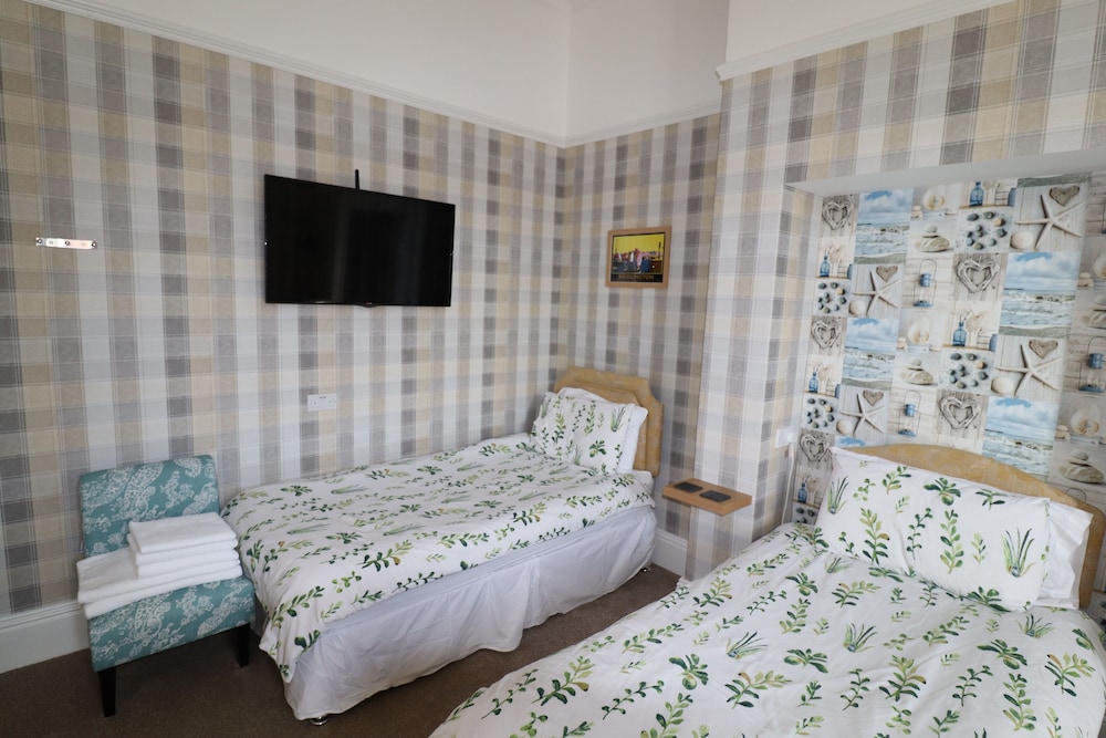 Family Room (Sleep 5) photo 2