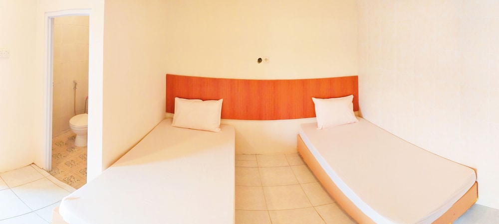 Superior Twin Room - Photo 4