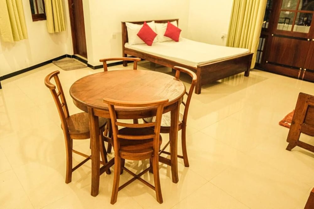 Business Apartment photo 2
