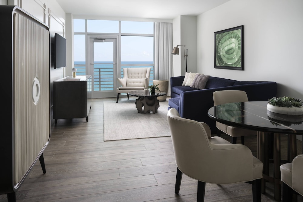 Suite, 1 Bedroom, Ocean View - Photo 1