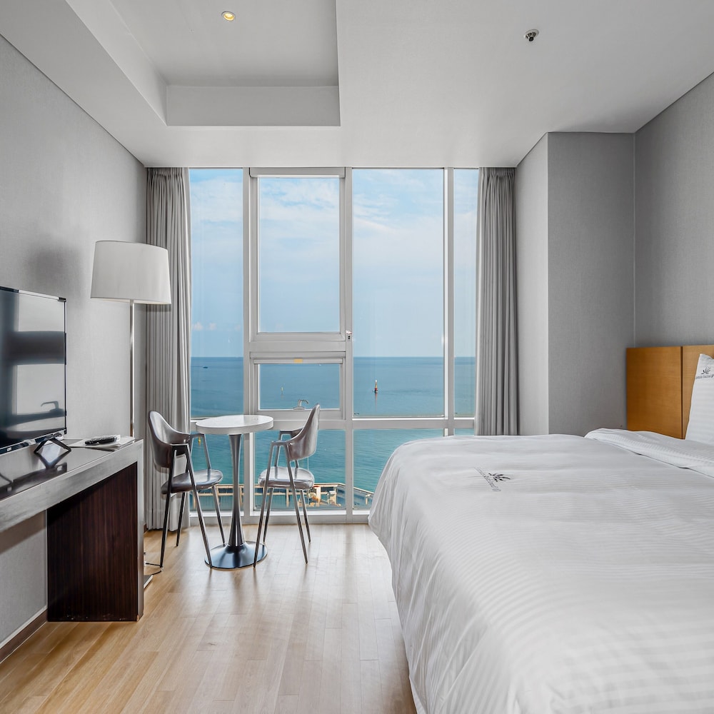 Superior Double or Twin Room, Ocean View
