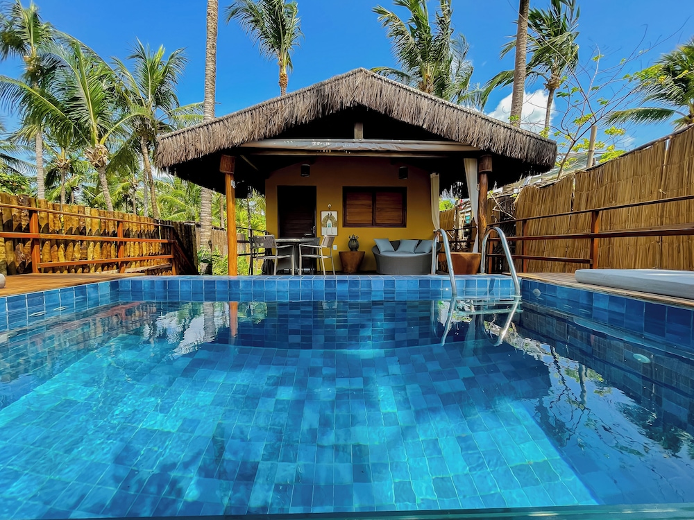 Deluxe Bungalow photo 1