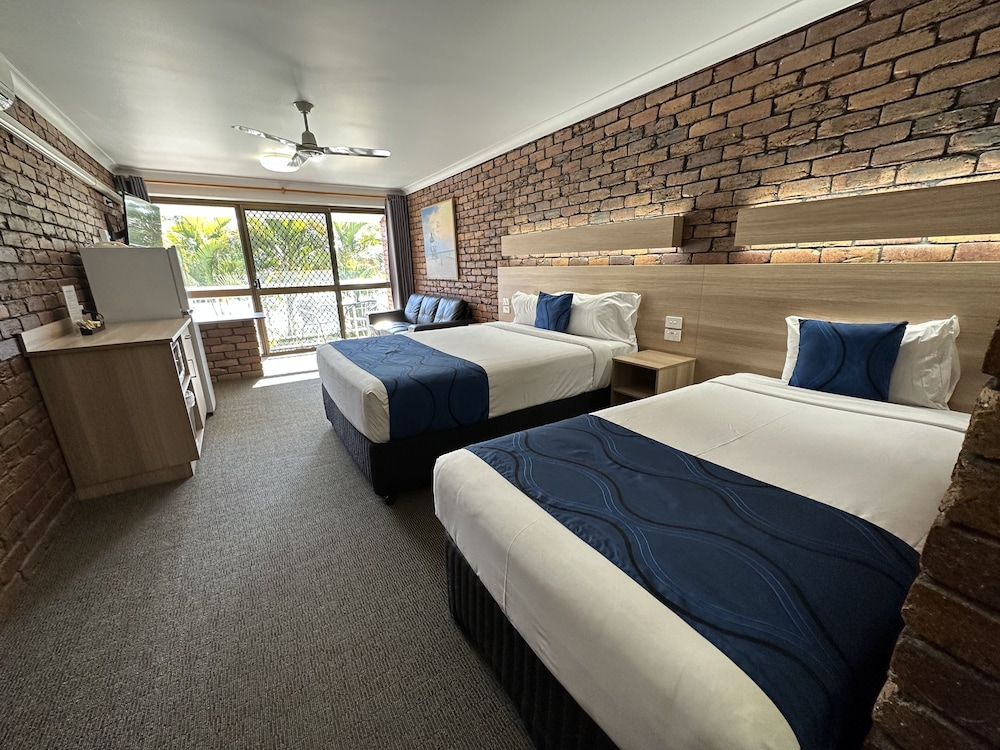 Standard Twin Room, Non Smoking, Balcony (Standard Twin Room) photo 1
