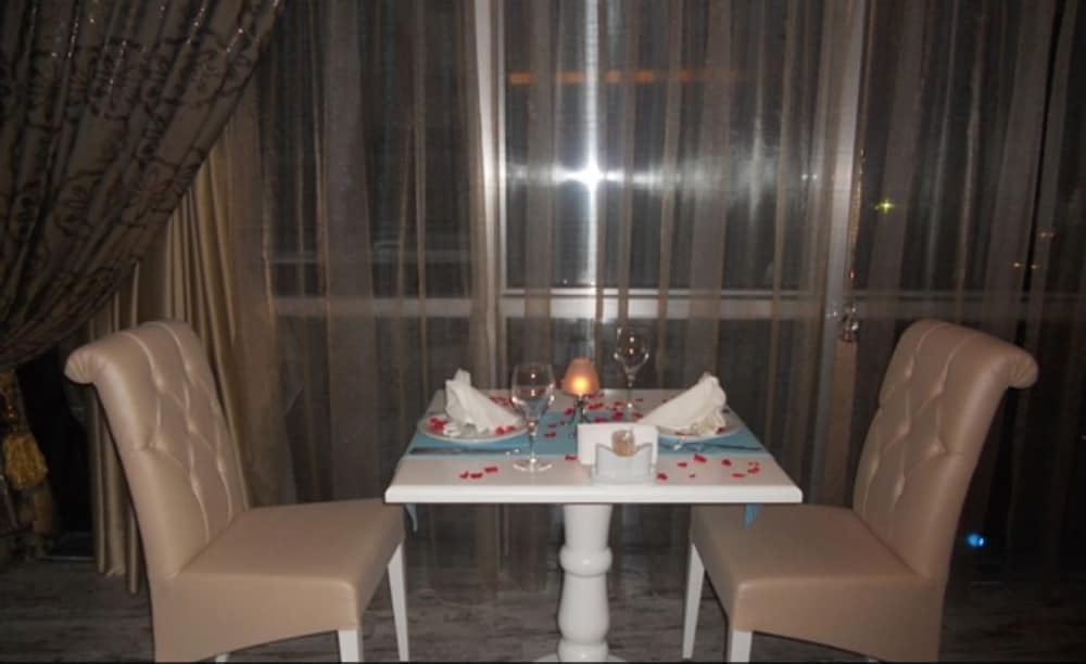 Executive Room photo 2