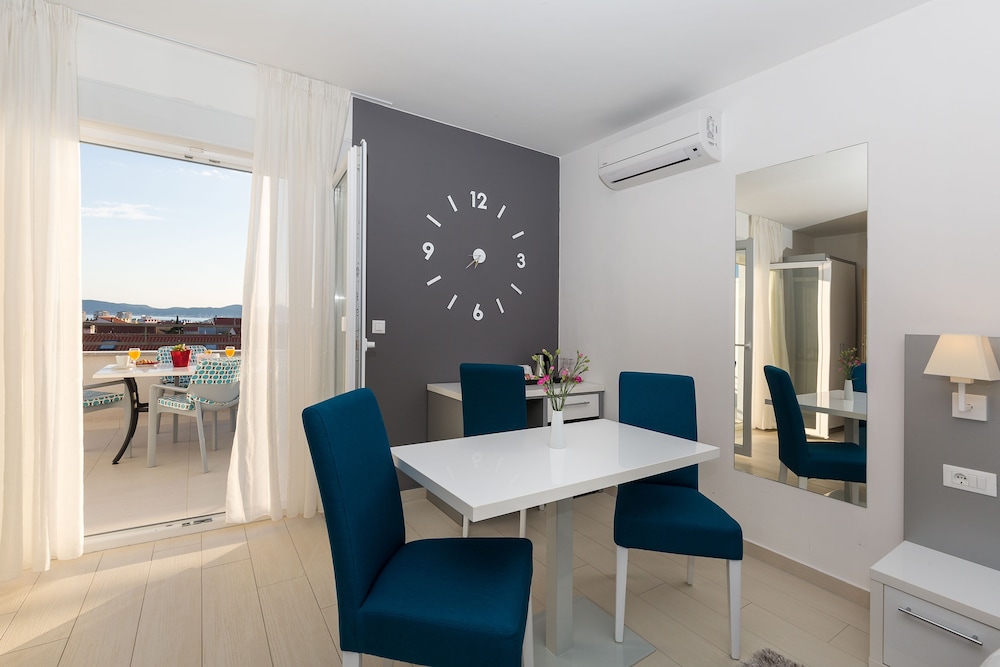 Superior Double Room, 1 King Bed, Sea View photo 3