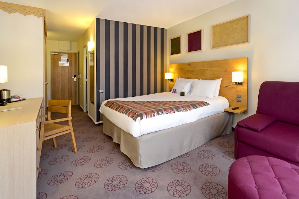 Standard Room, 1 Double Bed with Sofa bed, Balcony - Photo 1