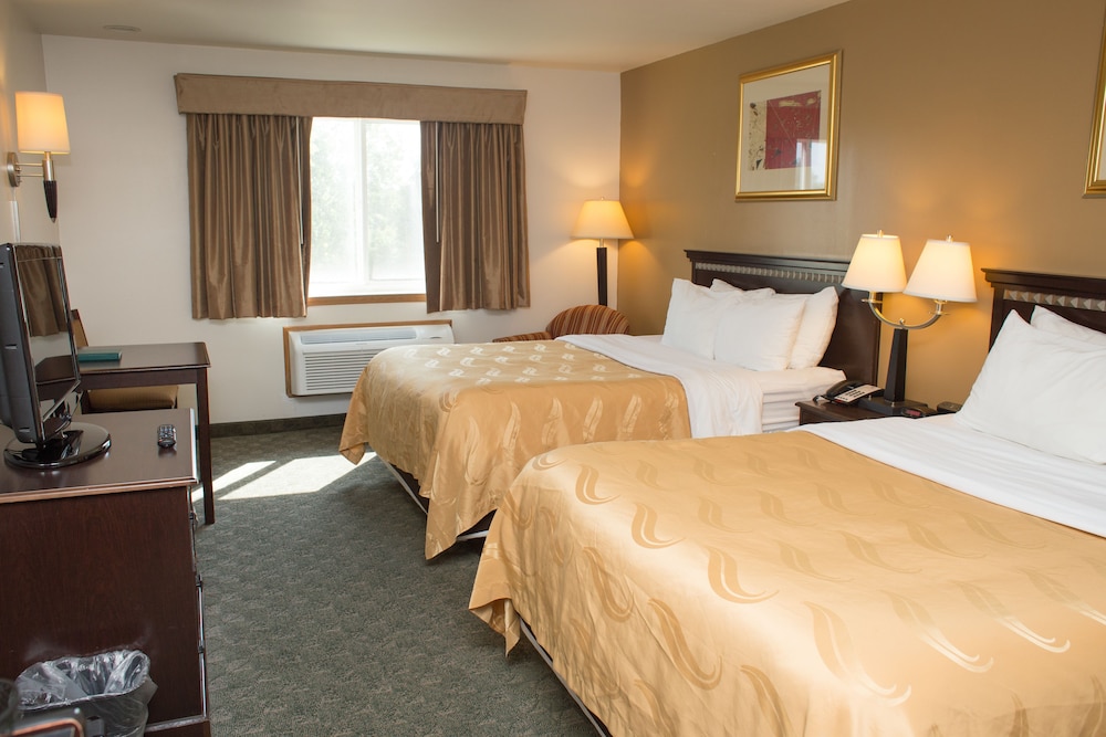 Standard Room, 2 Queen Beds, Non Smoking photo 2