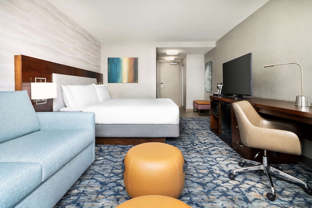 Room, 1 King Bed, Accessible, Non Smoking (Hearing Accessible)