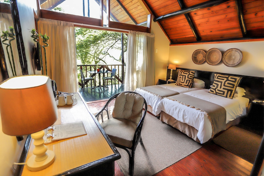 Superior Room, 1 Double or 2 Twin Beds (Rock View Room) photo 2