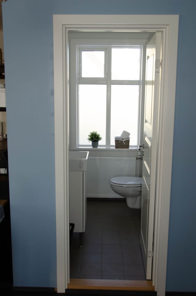 Double Room (WC in room, shared shower) photo 2