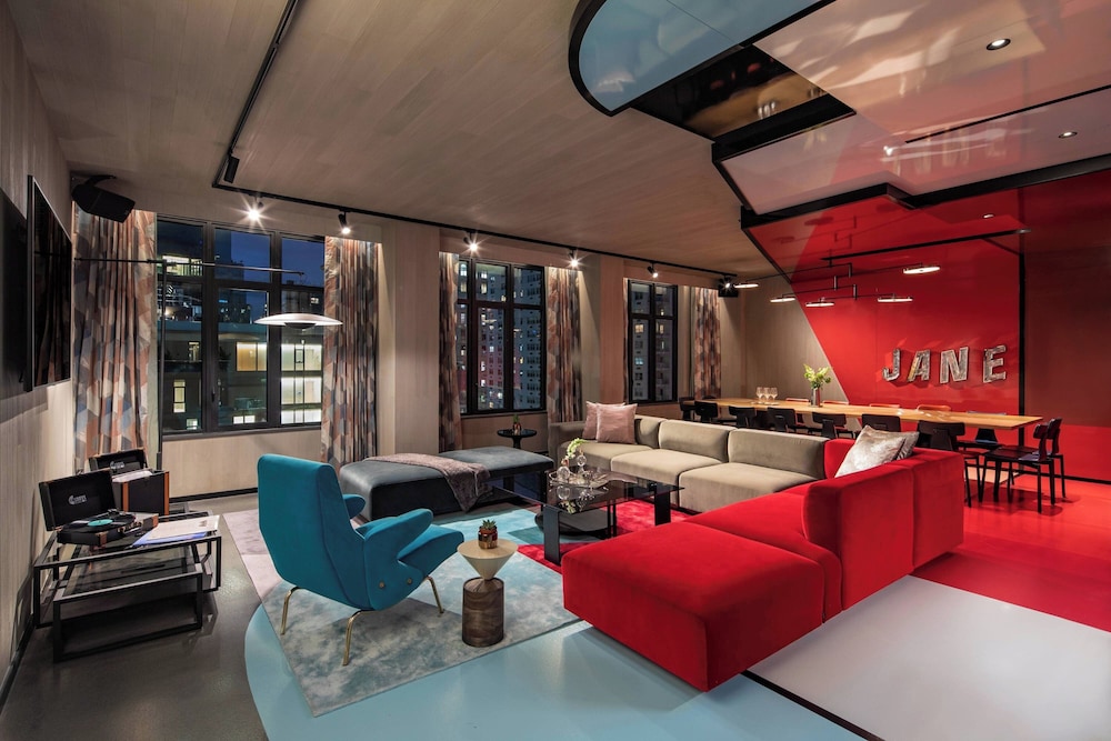 Suite, 1 Bedroom, City View