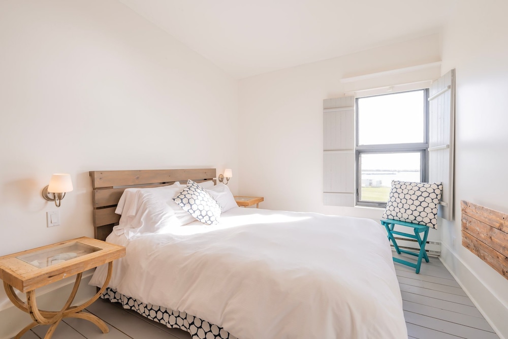 Double Room, Balcony, Beach View photo 1