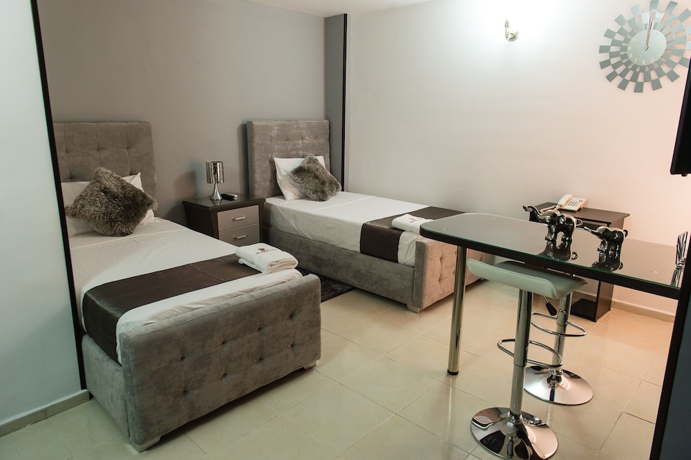 Business Quadruple Room