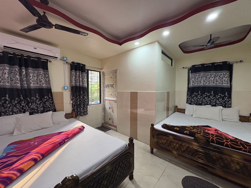 Royal Double Room, City View photo 1
