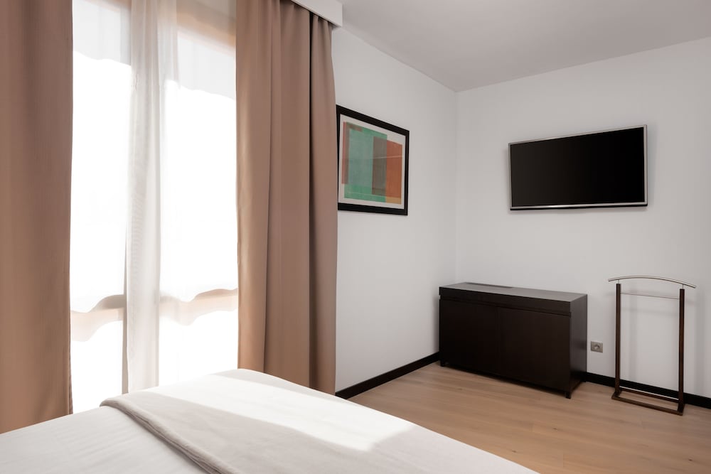 Standard Room - Photo 2