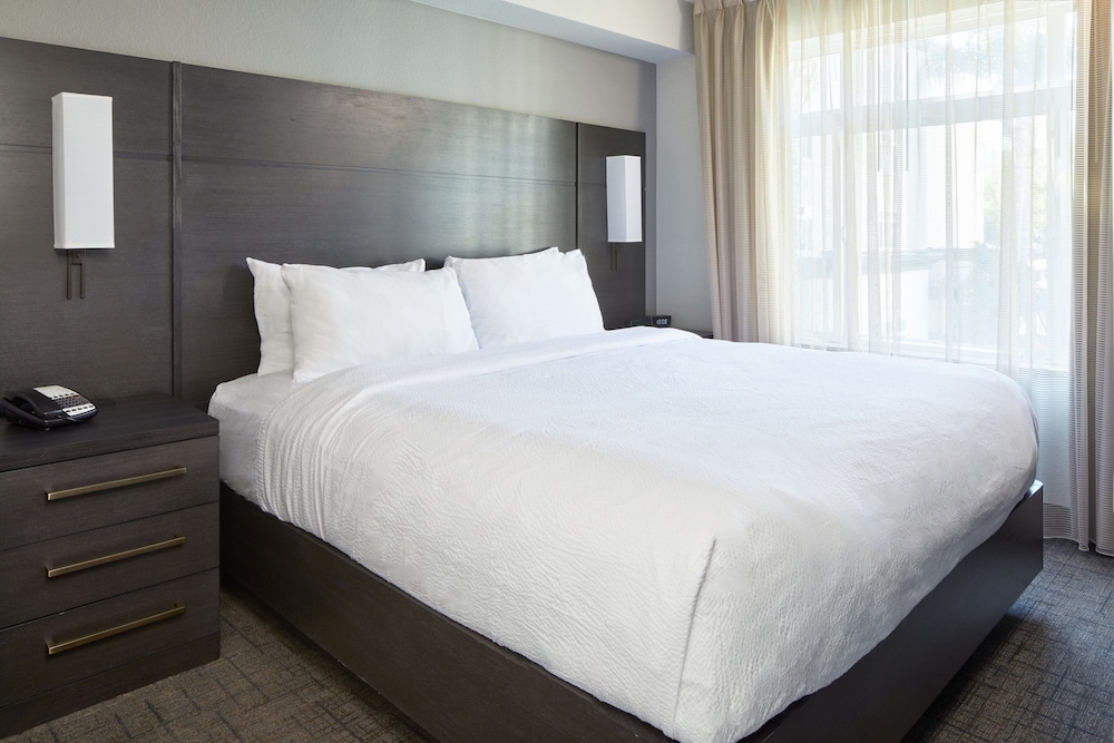 Suite, 1 Bedroom photo 2