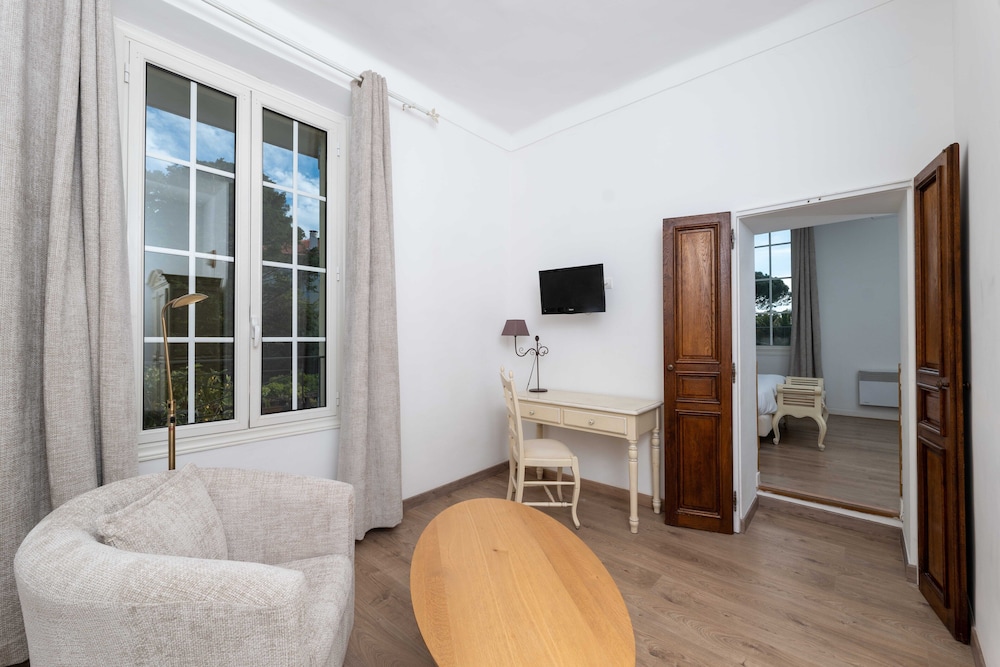 Junior Double Room photo 3
