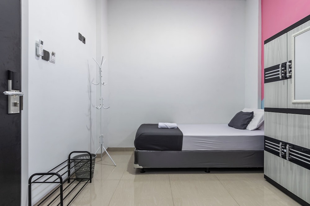 Standard Room - Photo 12