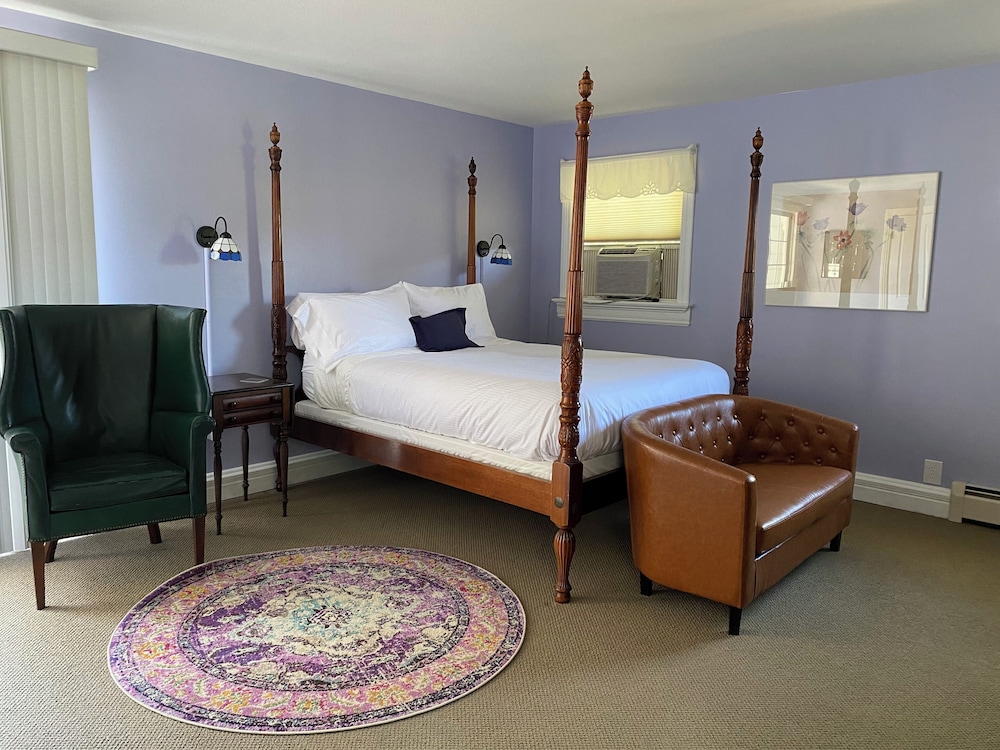 04-Tiffany room