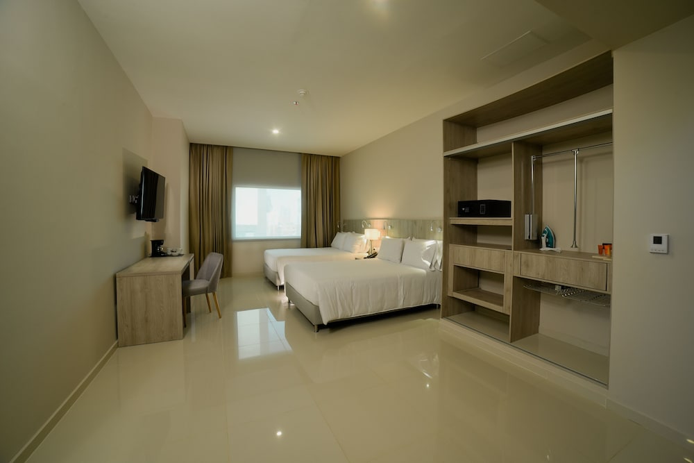 Superior Suite, 1 King Bed, Non Smoking
