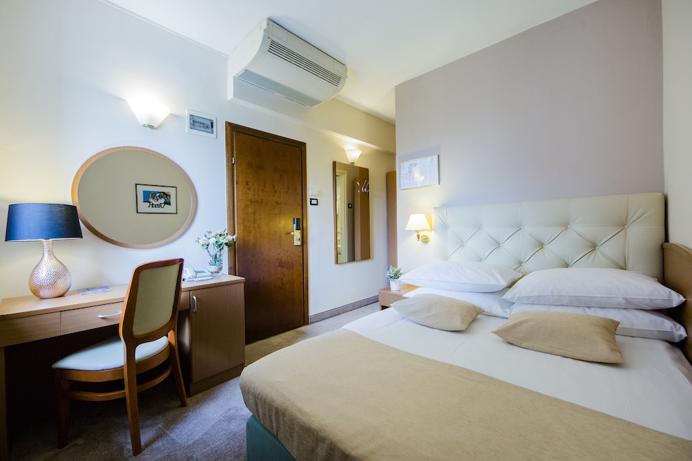 Comfort Single Room