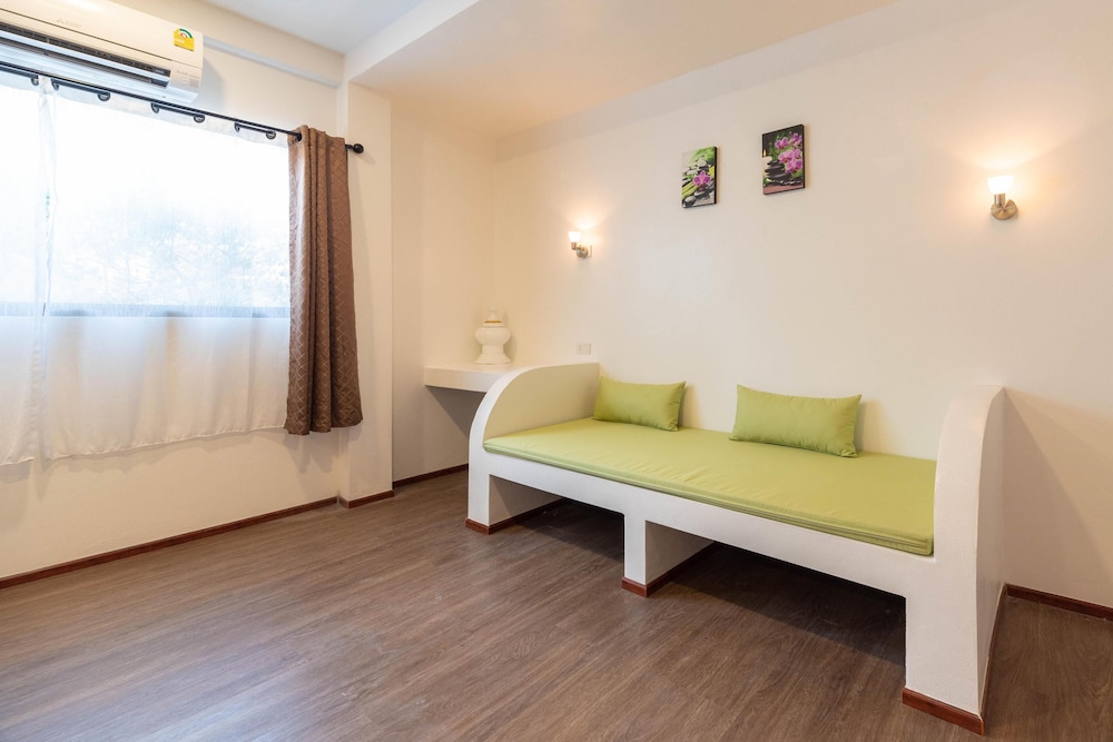 Standard Triple Room photo 3