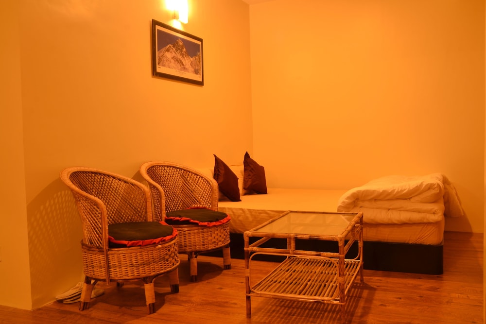 Deluxe Double Room, 1 Bedroom, Garden View, Garden Area