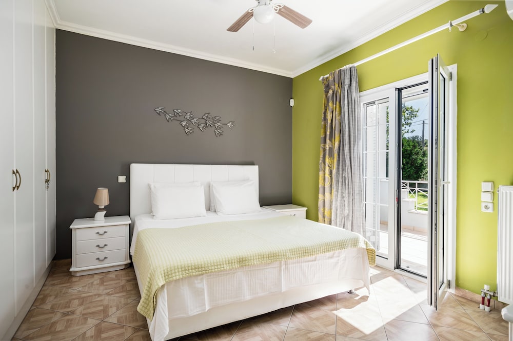 Comfort Villa, Private Pool, Garden View