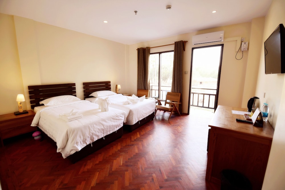 Superior Room, Garden View photo 1