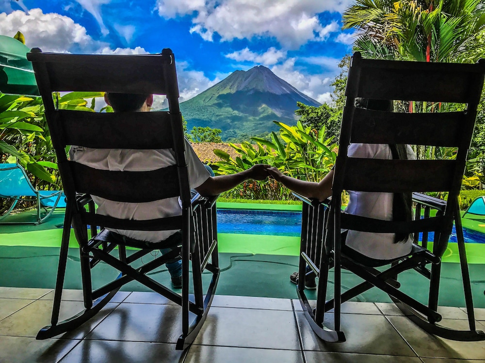 Arenal Two Bedroom Villa - Photo 3