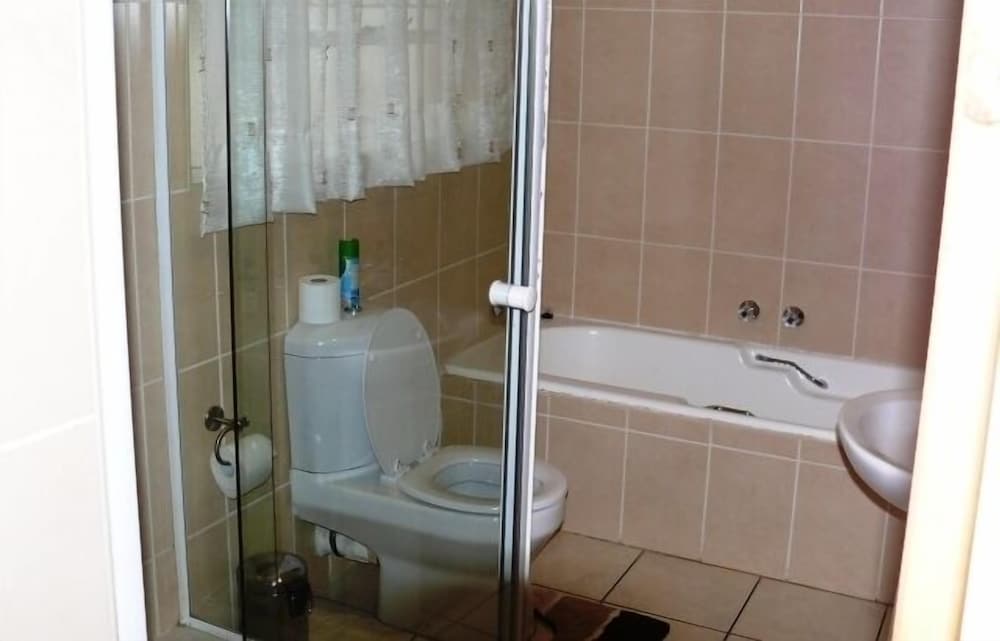 Twin Executive Suite photo 2