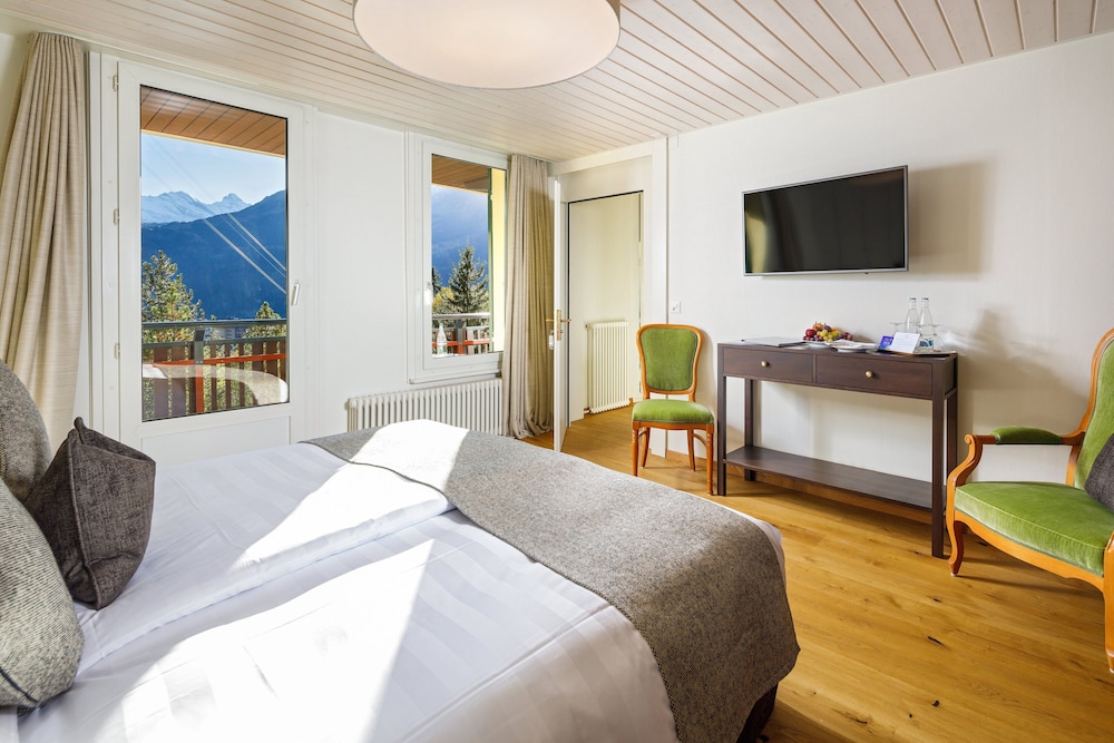 Family Room, Balcony, Mountain View (Jungfrau)