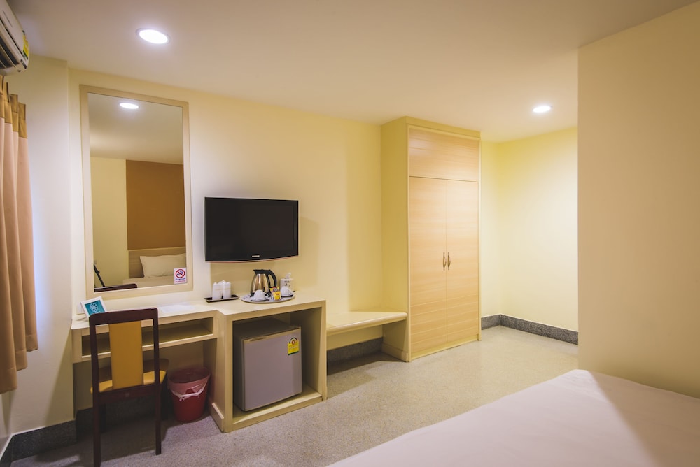 Deluxe Room, 1 Double Bed photo 3