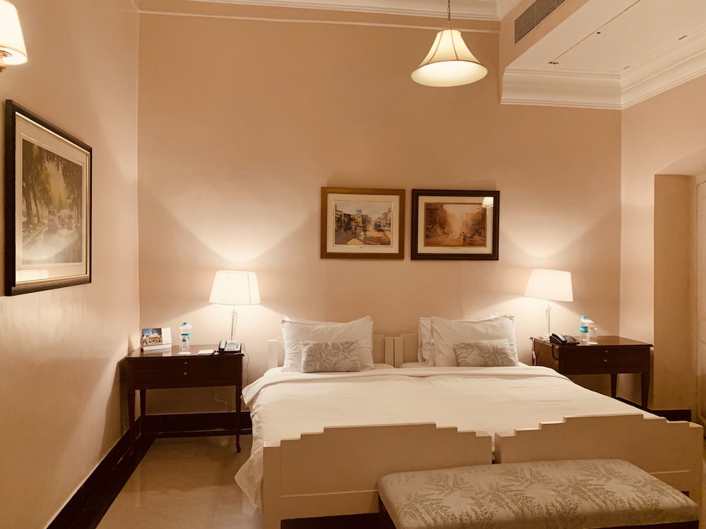 Deluxe Double or Twin Room - Photo 4