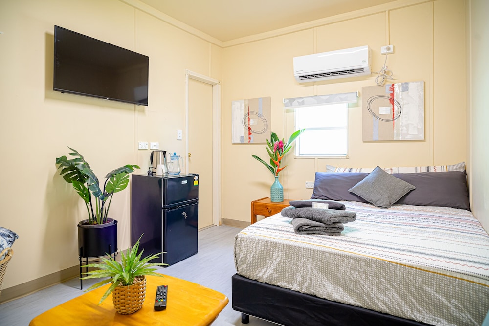 Basic Double Room, 1 Queen Bed photo 1