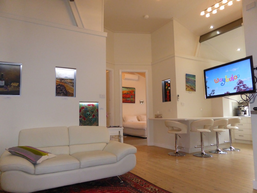 The Gallery Apartment photo 2