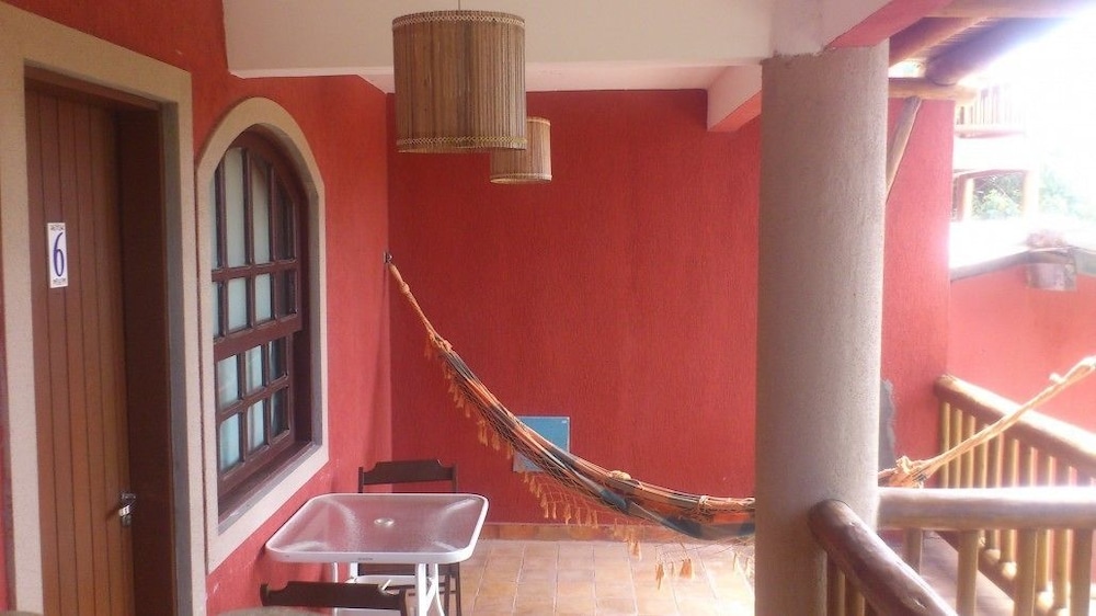 Deluxe Room, 1 King Bed photo 2