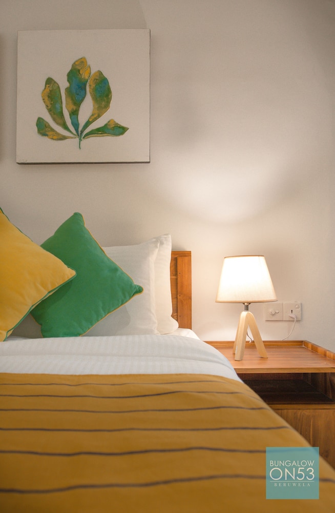 Deluxe Double Room, 1 King Bed, Non Smoking, Ensuite photo 2